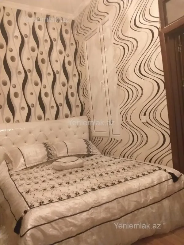 Satılır 2 otaqlı həyət evi 68 m²