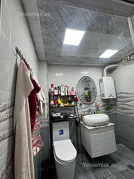 Satılır 2 otaqlı köhnə tikili 50 m²