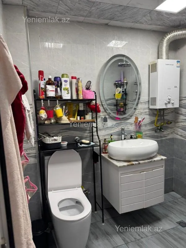 Satılır 2 otaqlı köhnə tikili 50 m²