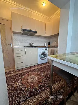 Satılır 2 otaqlı köhnə tikili 45 m²