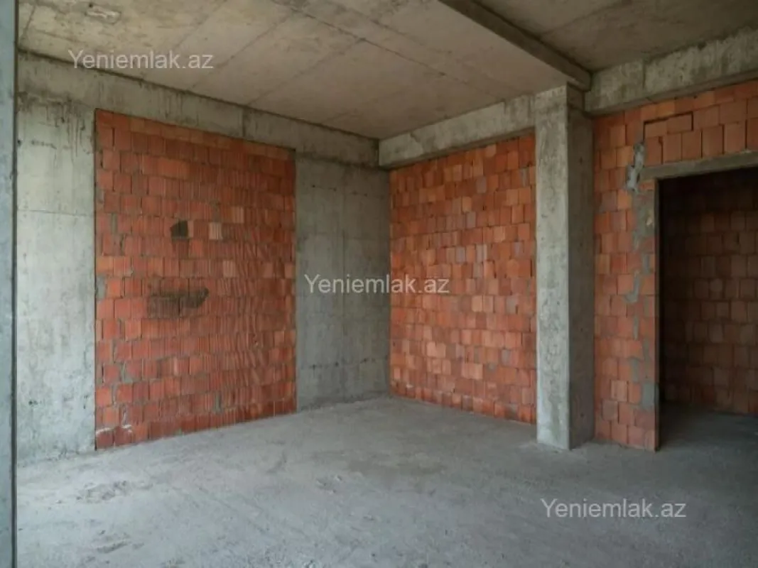 Satılır 4 otaqlı yeni tikili 163 m²