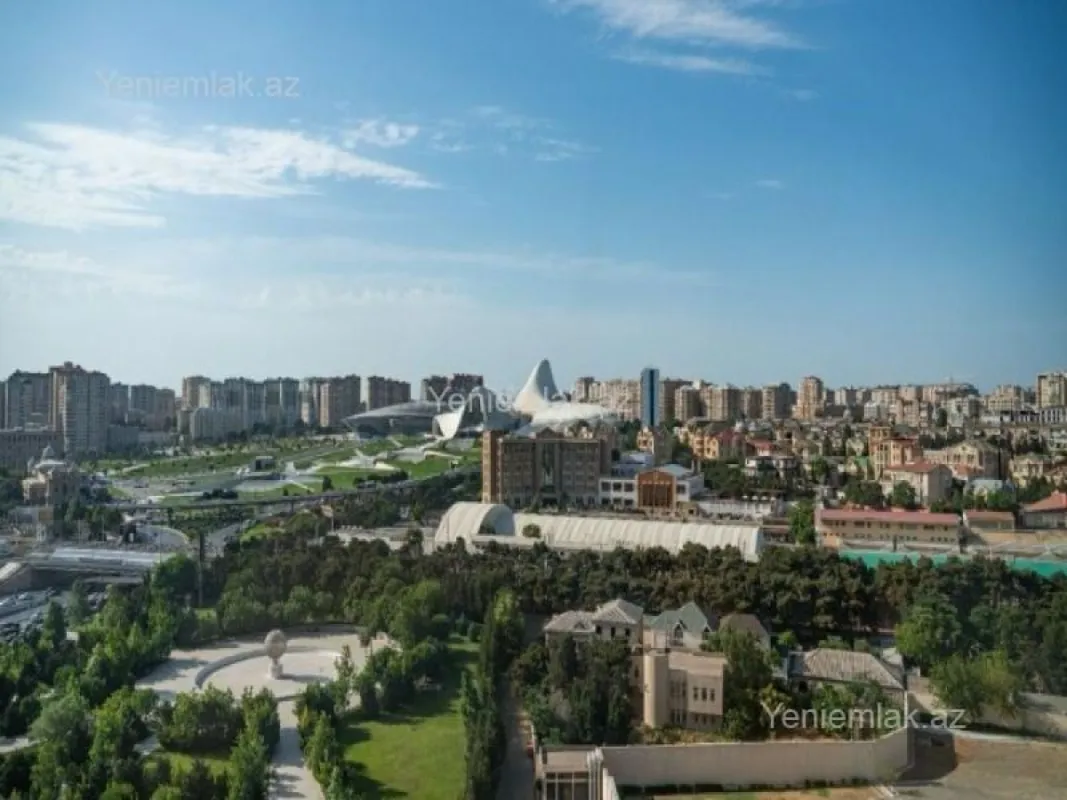 Satılır 4 otaqlı yeni tikili 163 m²