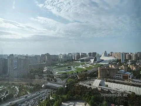 Satılır 4 otaqlı yeni tikili 163 m²