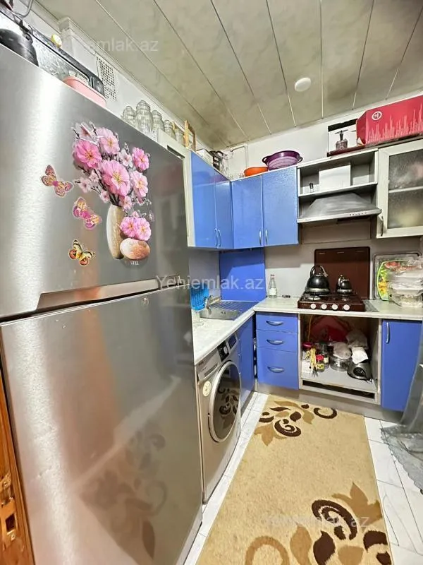 Satılır 2 otaqlı köhnə tikili 60 m²