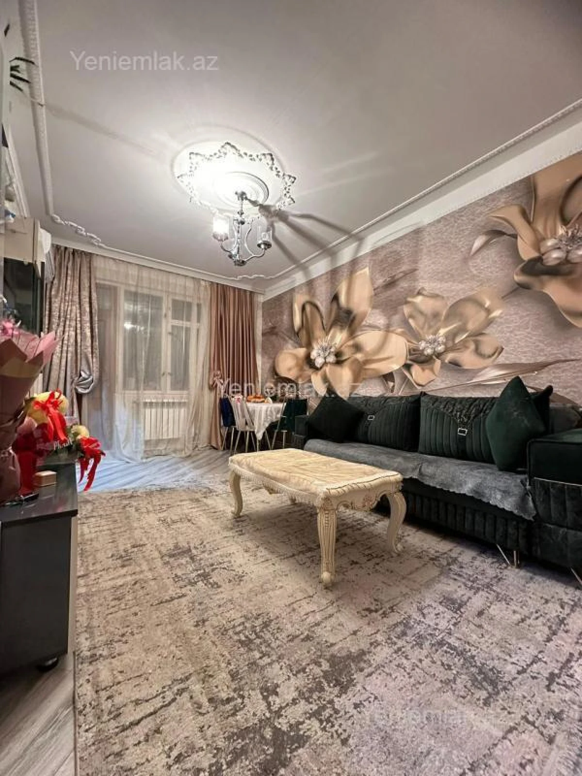 Satılır 2 otaqlı köhnə tikili 60 m²
