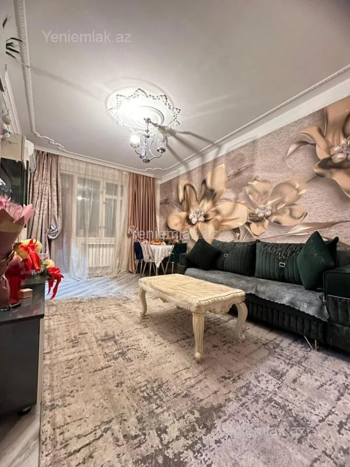 Satılır 2 otaqlı köhnə tikili 60 m²