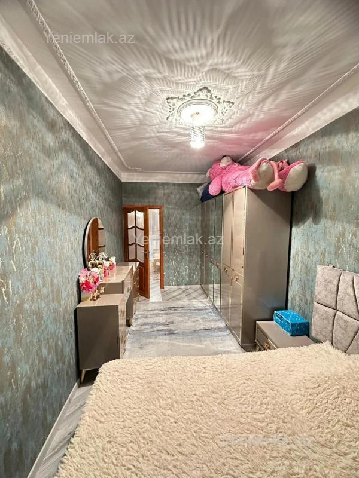 Satılır 2 otaqlı köhnə tikili 60 m²