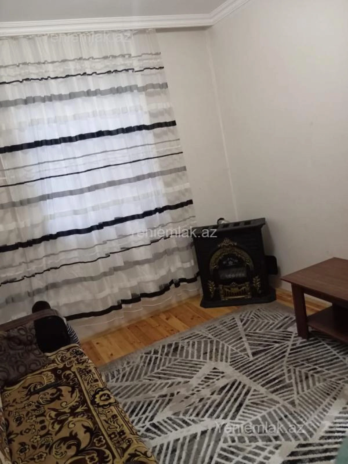 Satılır 2 otaqlı həyət evi 60 m²