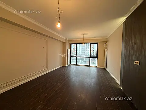 Satılır 4 otaqlı yeni tikili 128 m²