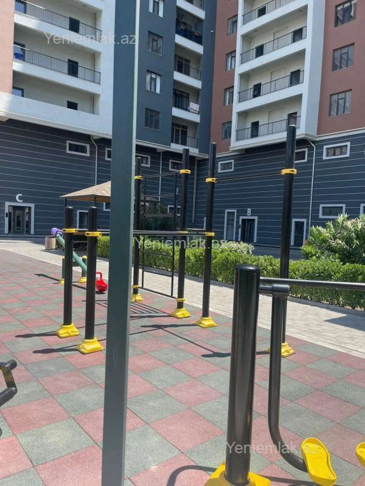 Satılır 2 otaqlı yeni tikili 109 m²