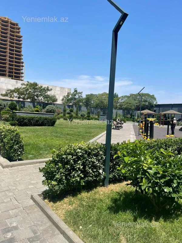 Satılır 2 otaqlı yeni tikili 109 m²