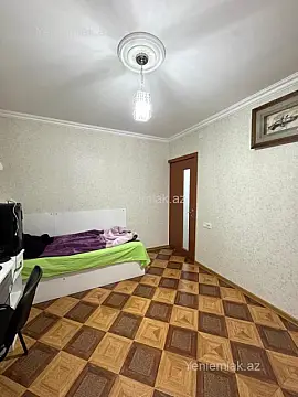 Satılır 4 otaqlı köhnə tikili 85 m²