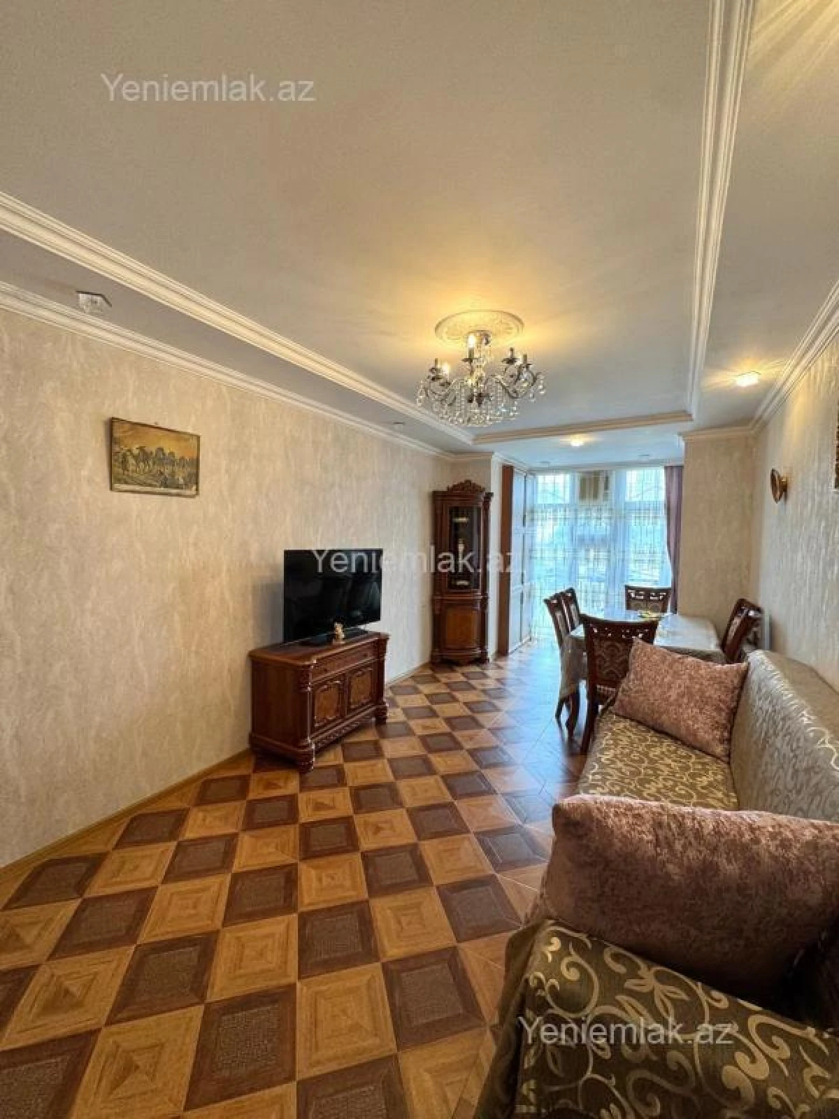 Satılır 4 otaqlı köhnə tikili 85 m²