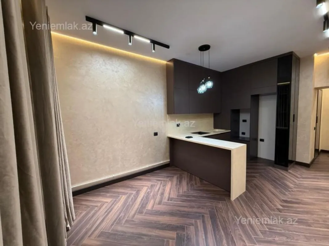 Satılır 2 otaqlı yeni tikili 69 m²