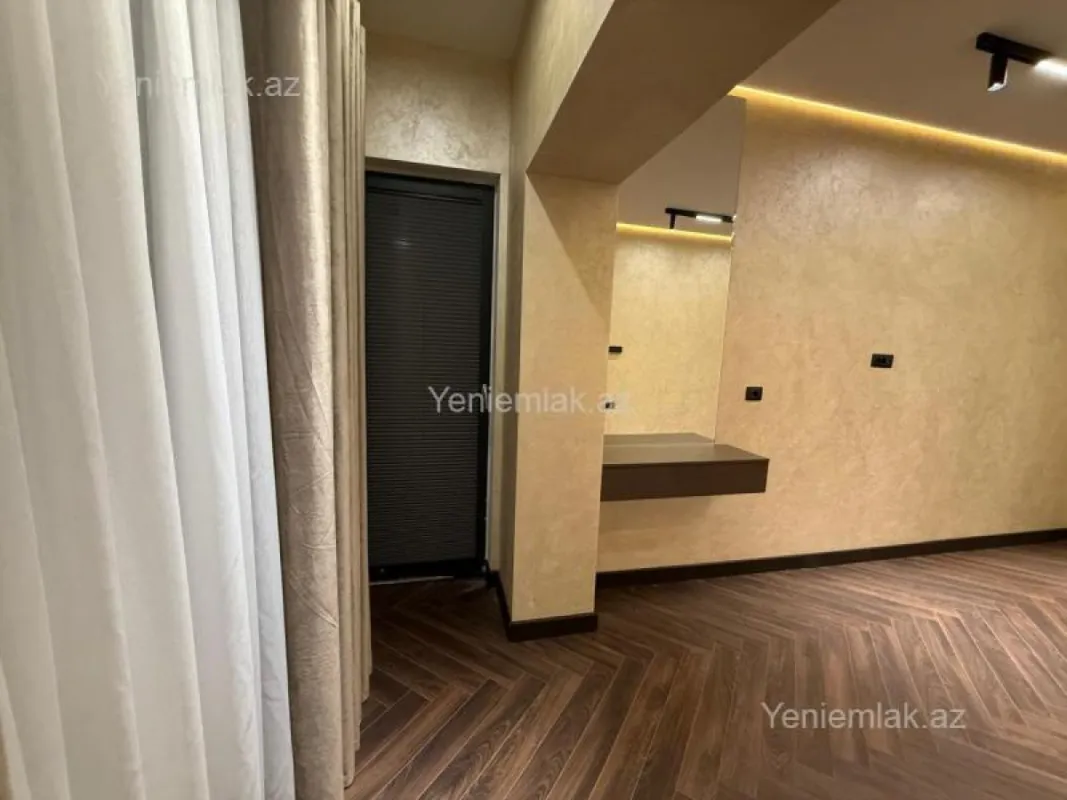 Satılır 2 otaqlı yeni tikili 69 m²