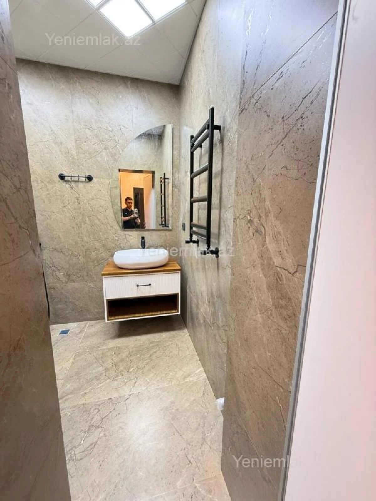 Satılır 2 otaqlı yeni tikili 69 m²