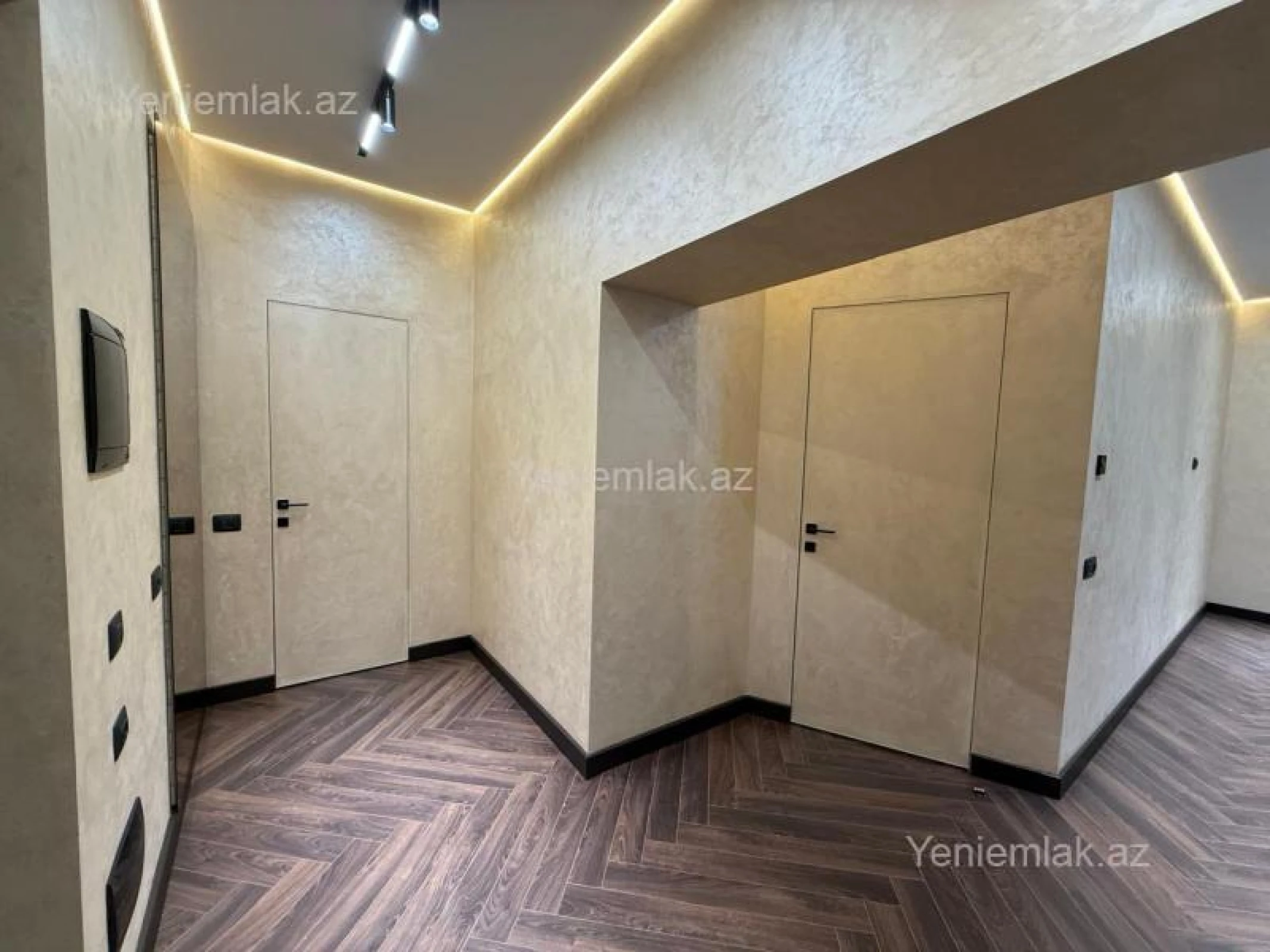 Satılır 2 otaqlı yeni tikili 69 m²
