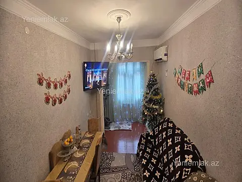 Satılır 3 otaqlı köhnə tikili 85 m²