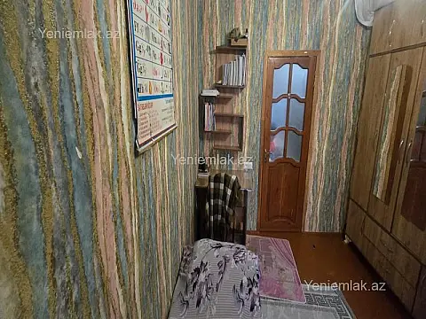 Satılır 3 otaqlı köhnə tikili 85 m²