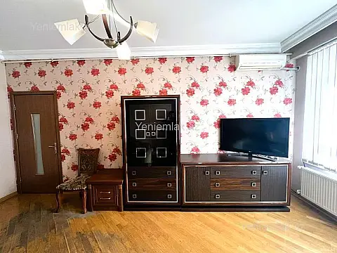 Satılır 2 otaqlı yeni tikili 73 m²