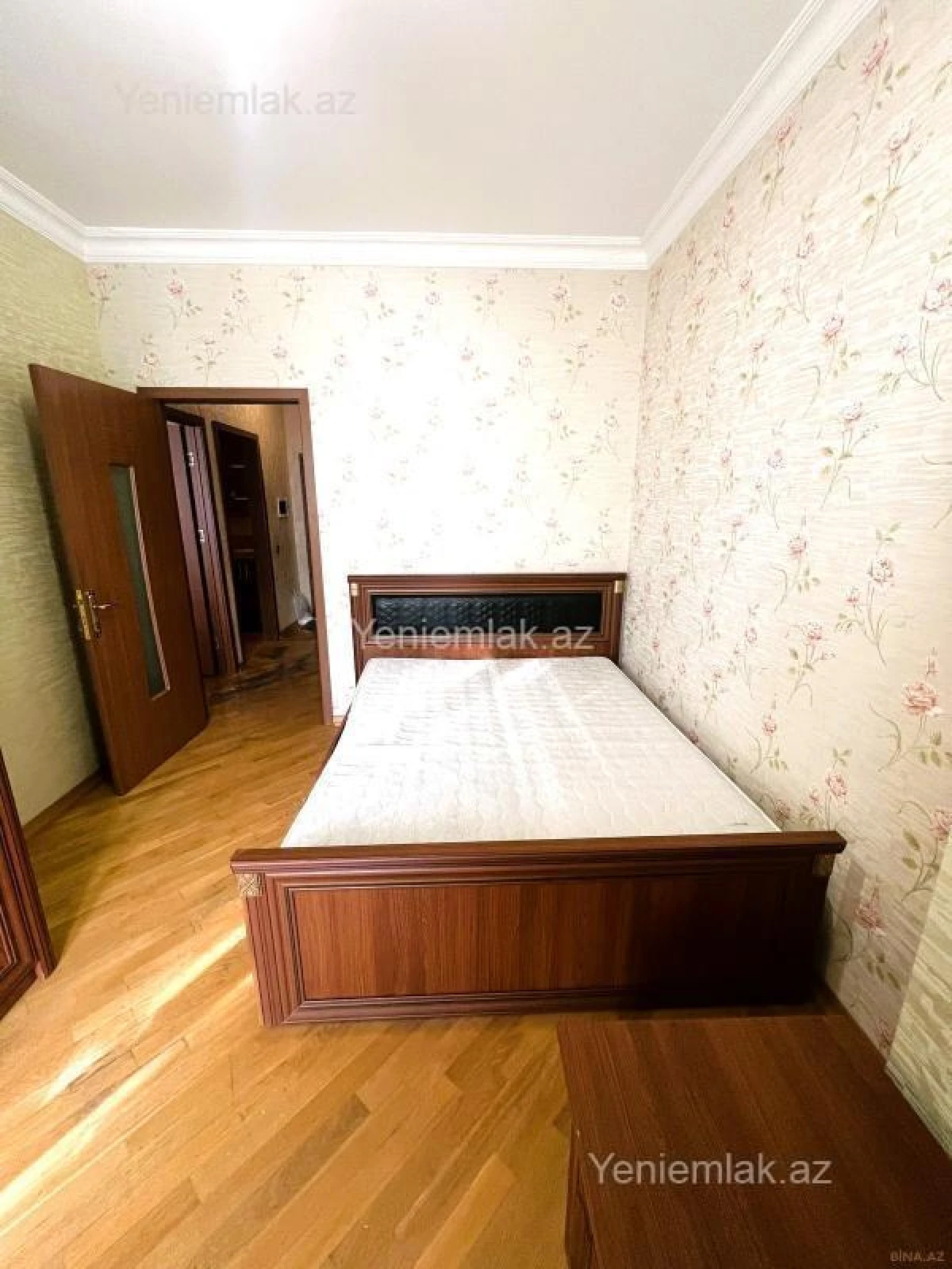 Satılır 2 otaqlı yeni tikili 73 m²