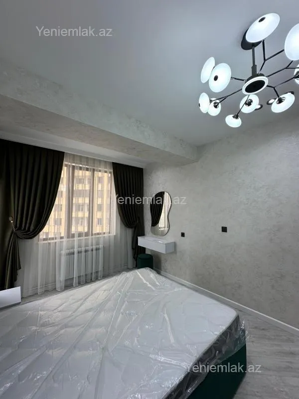 Satılır 3 otaqlı yeni tikili 107 m²