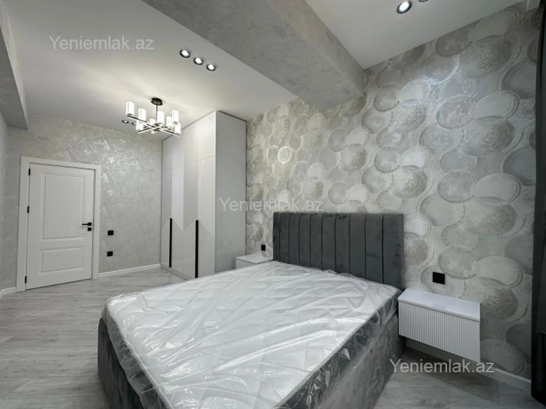 Satılır 3 otaqlı yeni tikili 107 m²