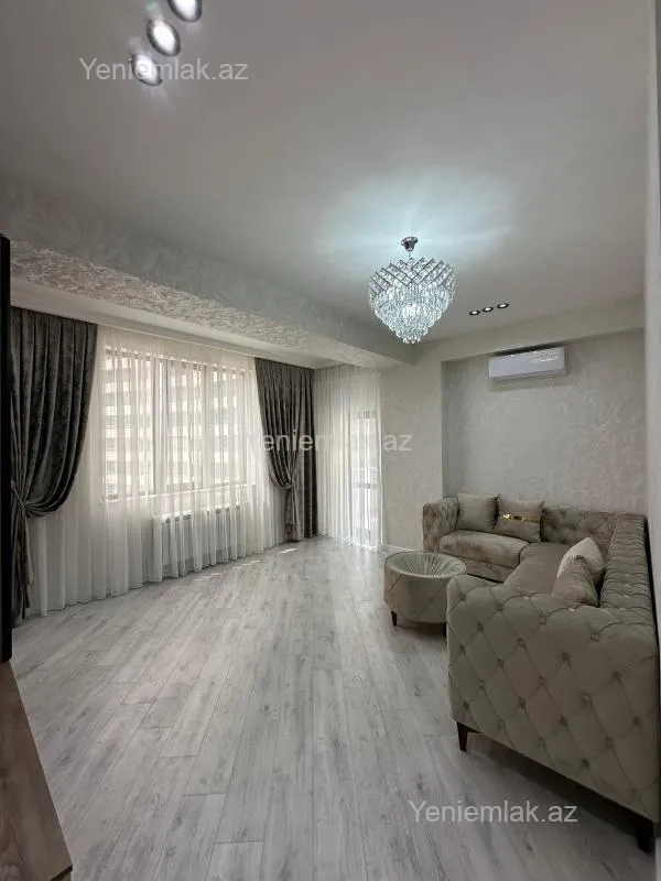 Satılır 3 otaqlı yeni tikili 107 m²