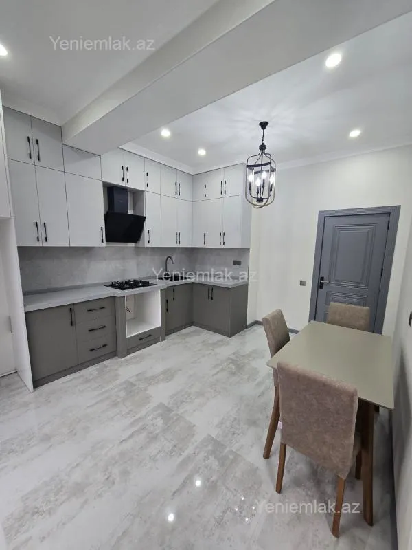 Satılır 2 otaqlı yeni tikili 85 m²