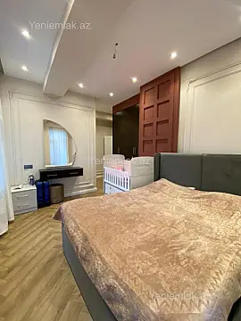 Satılır 4 otaqlı yeni tikili 131 m²