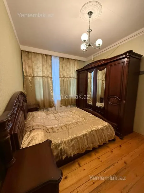 Satılır 2 otaqlı yeni tikili 60 m²