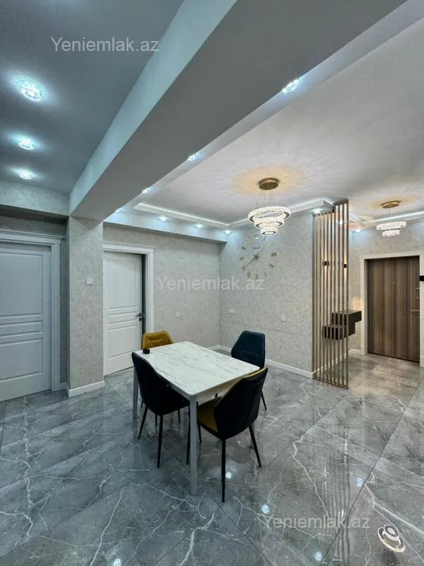 Satılır 3 otaqlı yeni tikili 100 m²