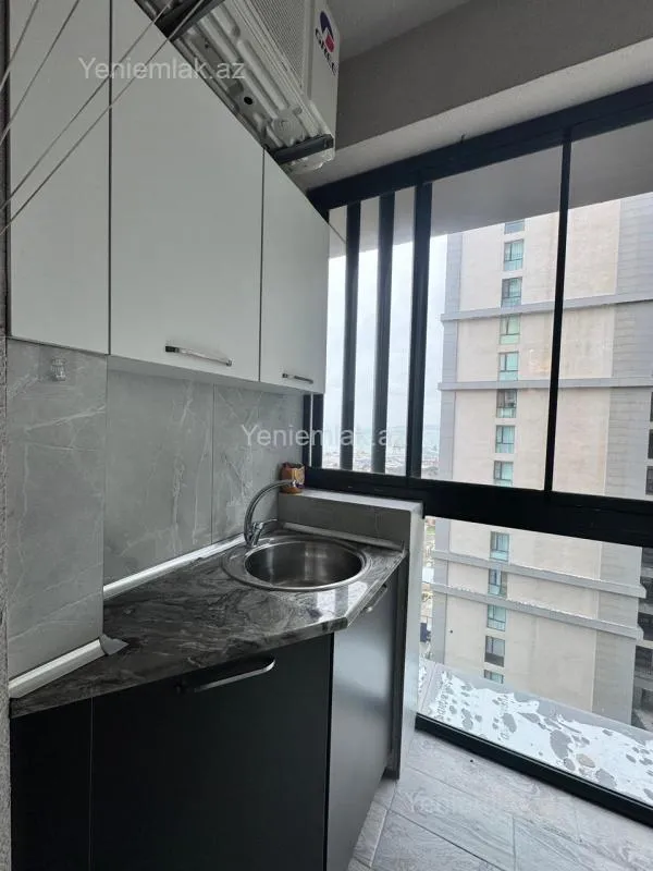 Satılır 3 otaqlı yeni tikili 100 m²