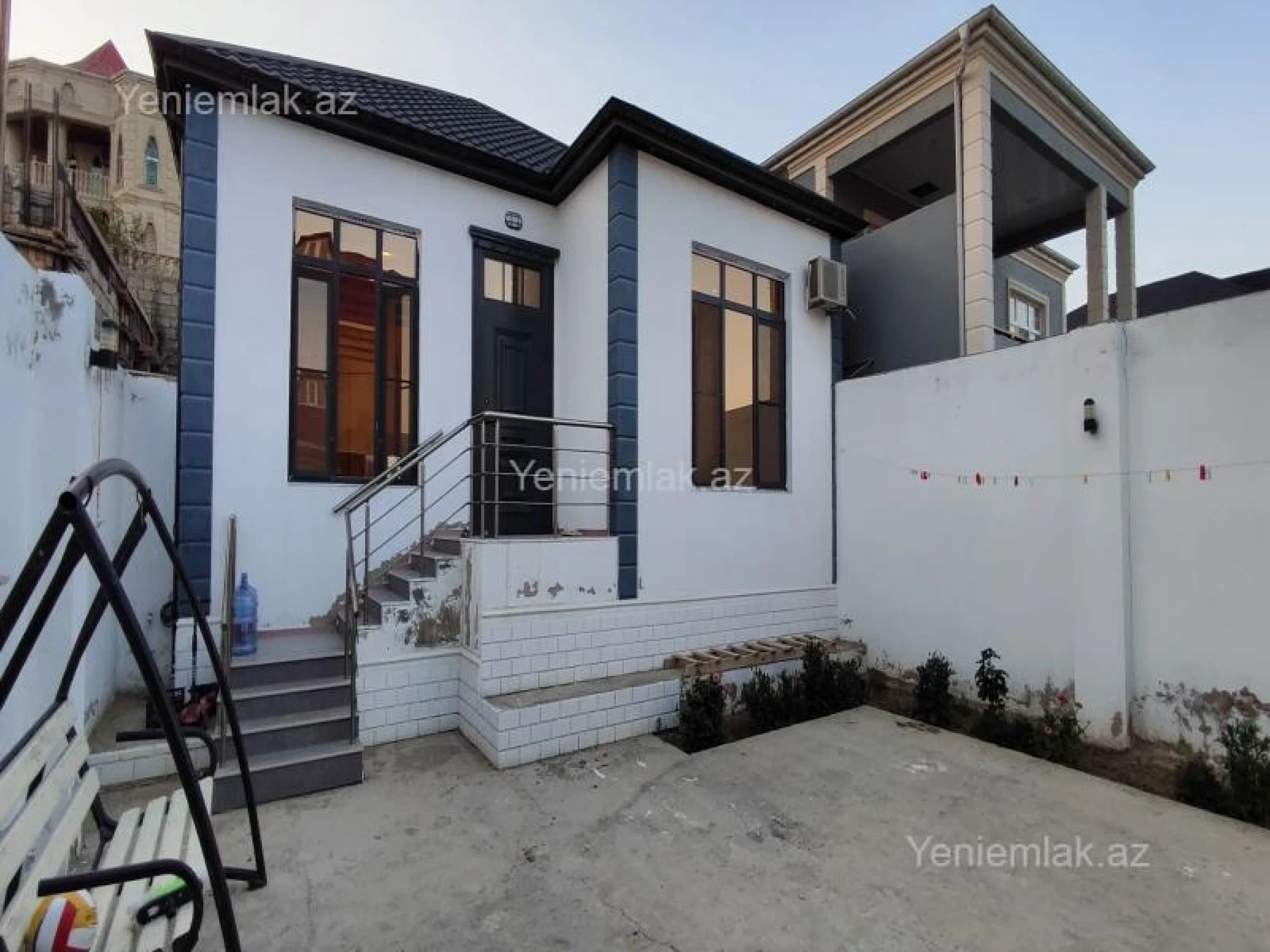 Satılır 3 otaqlı həyət evi 136 m²