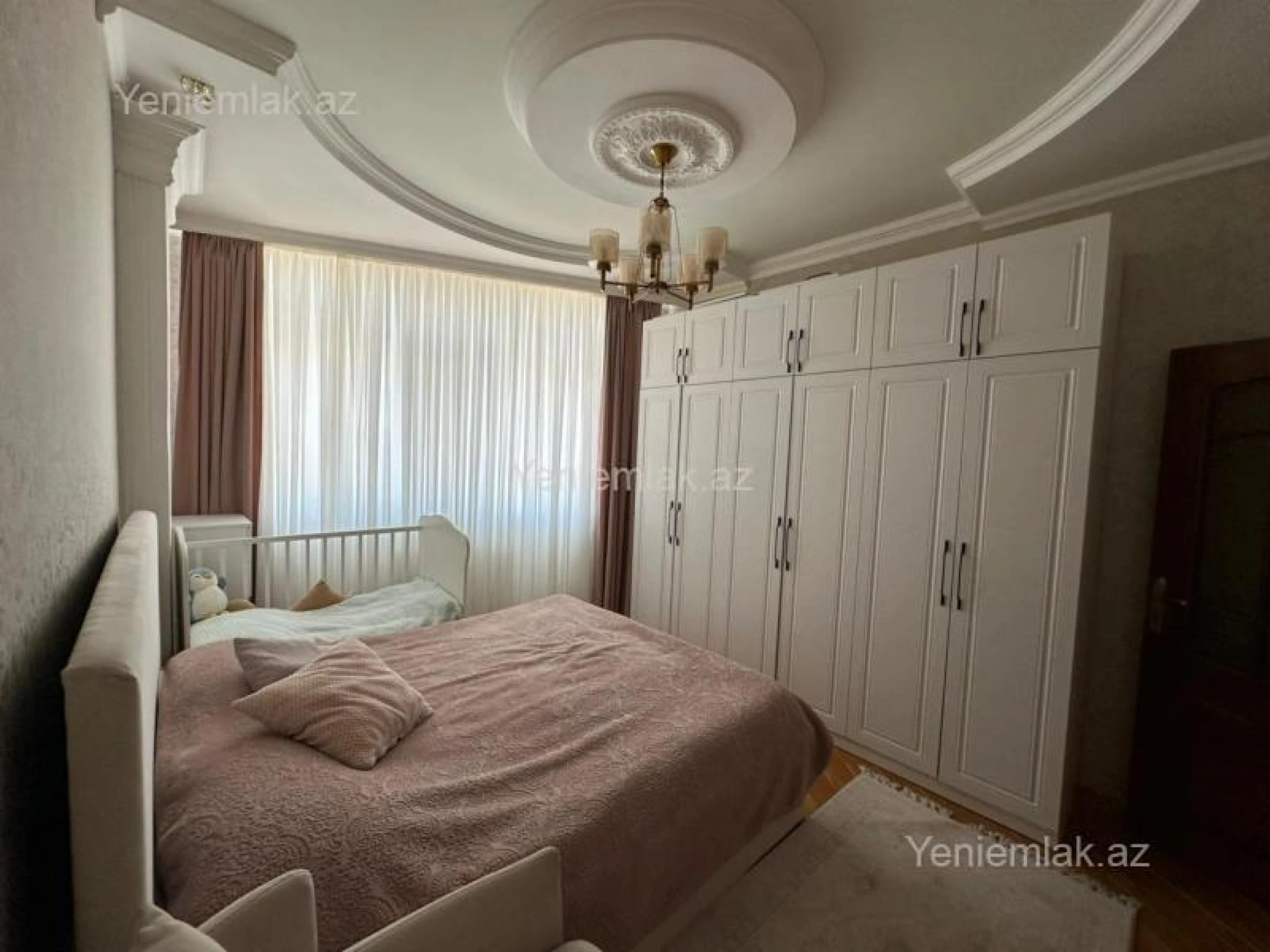Satılır 2 otaqlı yeni tikili 88 m²