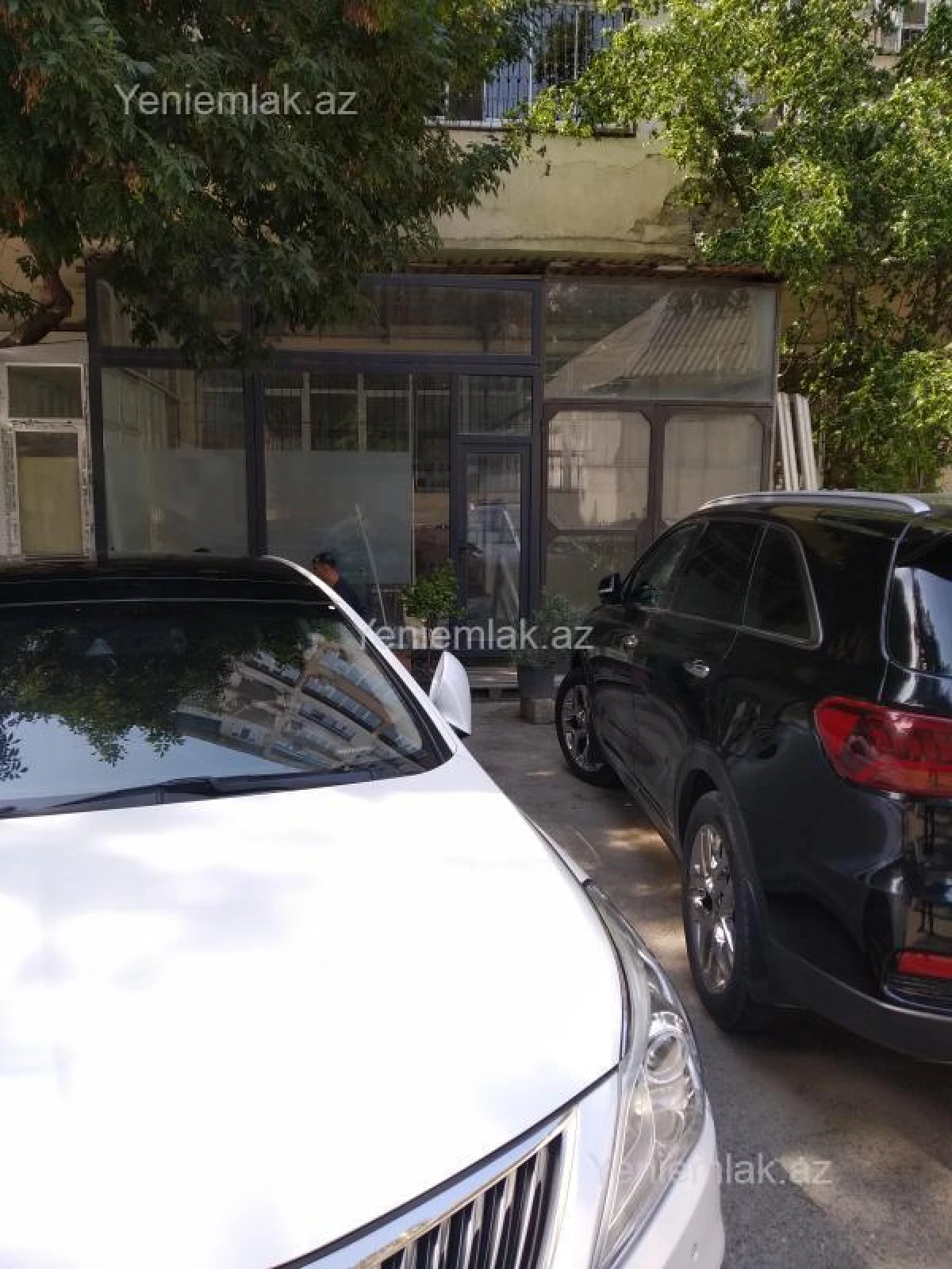 Satılır 3 otaqlı obyekt 200 m²