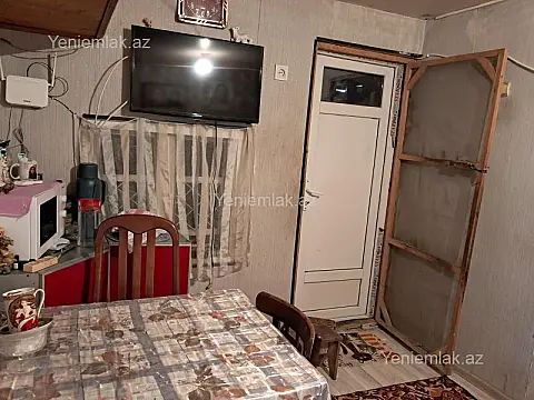 Satılır 2 otaqlı həyət evi 47 m²