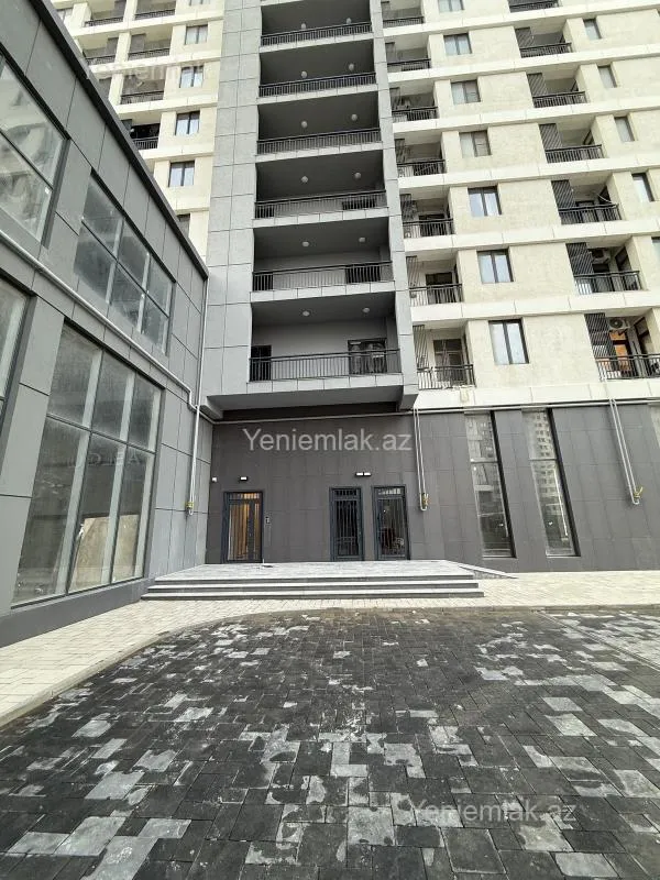 Satılır 3 otaqlı yeni tikili 85 m²