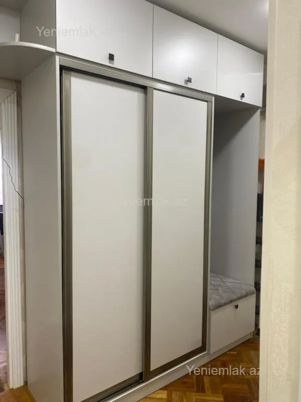 Satılır 3 otaqlı köhnə tikili 85 m²