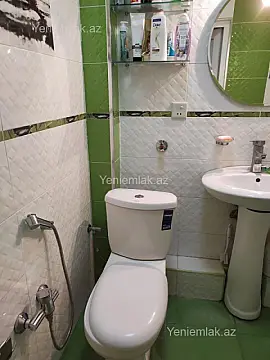 Satılır 2 otaqlı köhnə tikili 40 m²