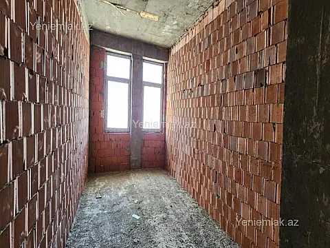 Satılır 4 otaqlı yeni tikili 180 m²