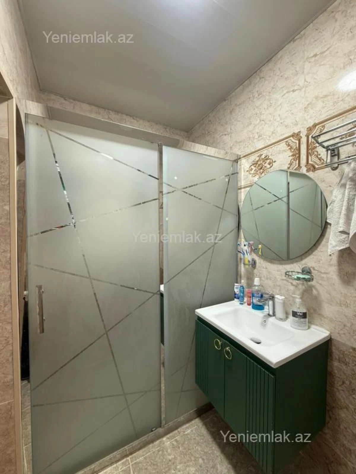 Satılır 3 otaqlı yeni tikili 81 m²