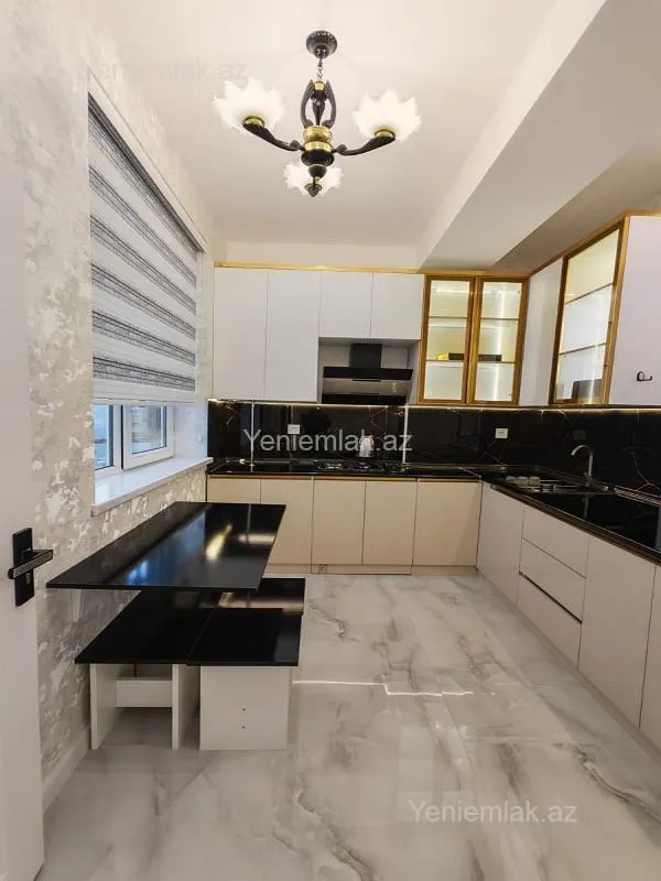 Satılır 2 otaqlı yeni tikili 60 m²