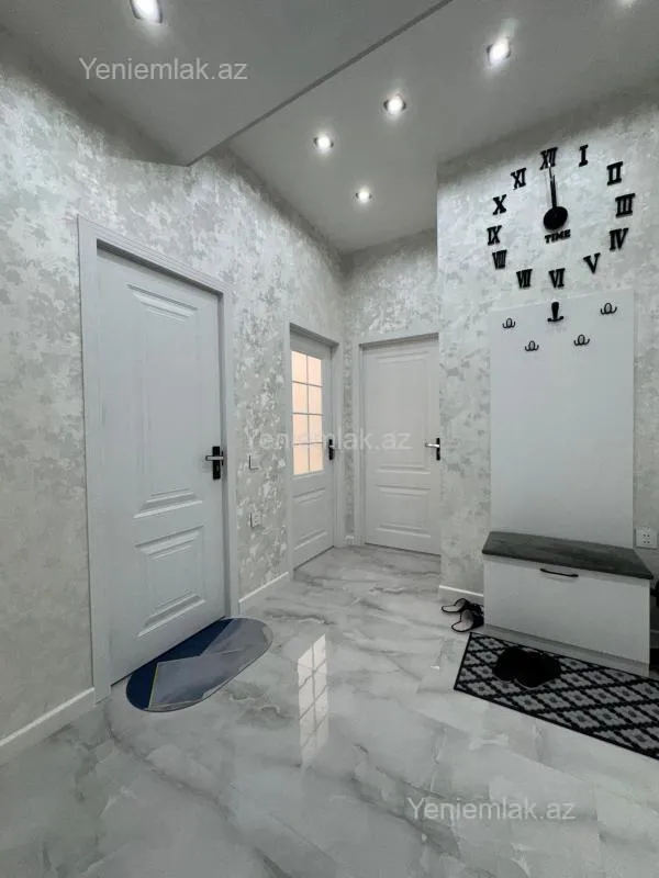 Satılır 2 otaqlı yeni tikili 60 m²