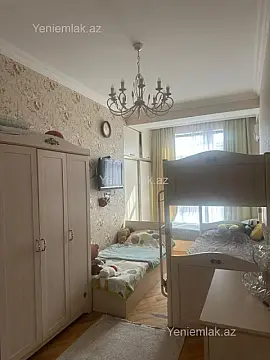 Satılır 3 otaqlı yeni tikili 100 m²