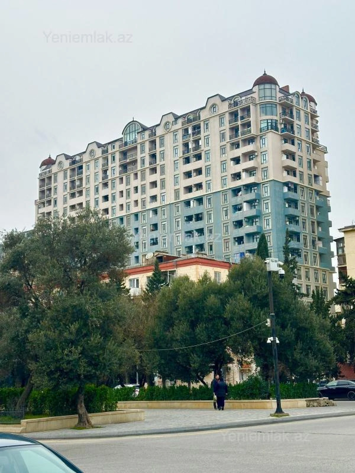 Satılır 3 otaqlı yeni tikili 100 m²