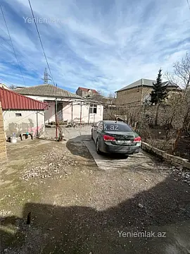 Satılır 5 otaqlı həyət evi 220 m²