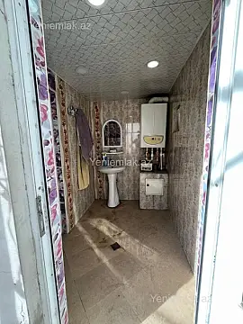 Satılır 5 otaqlı həyət evi 220 m²