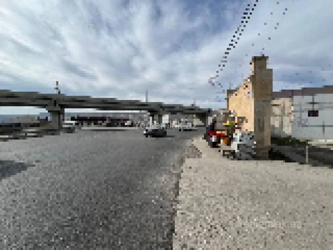 Satılır 5 otaqlı həyət evi 220 m²