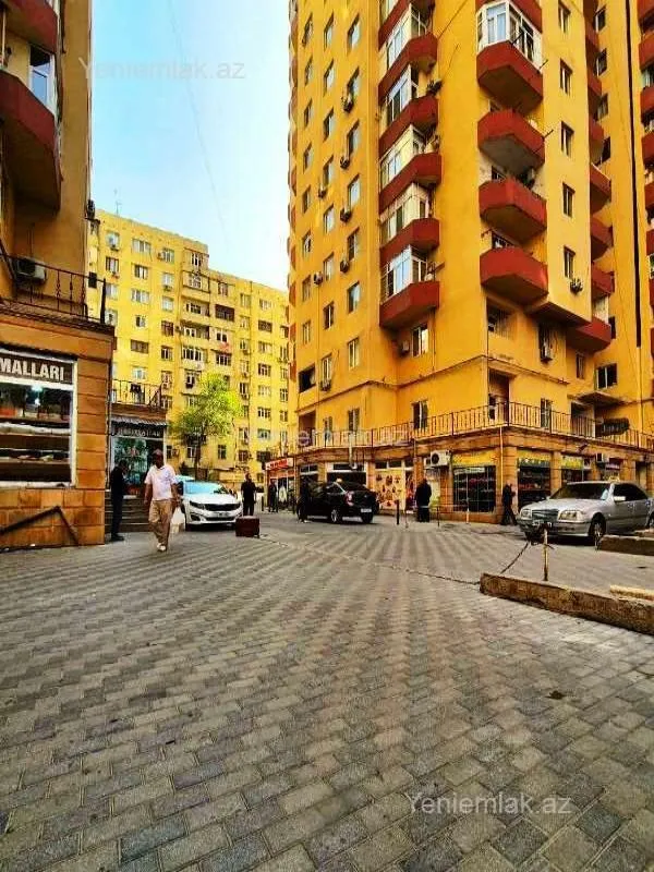 Satılır 2 otaqlı yeni tikili 94 m²